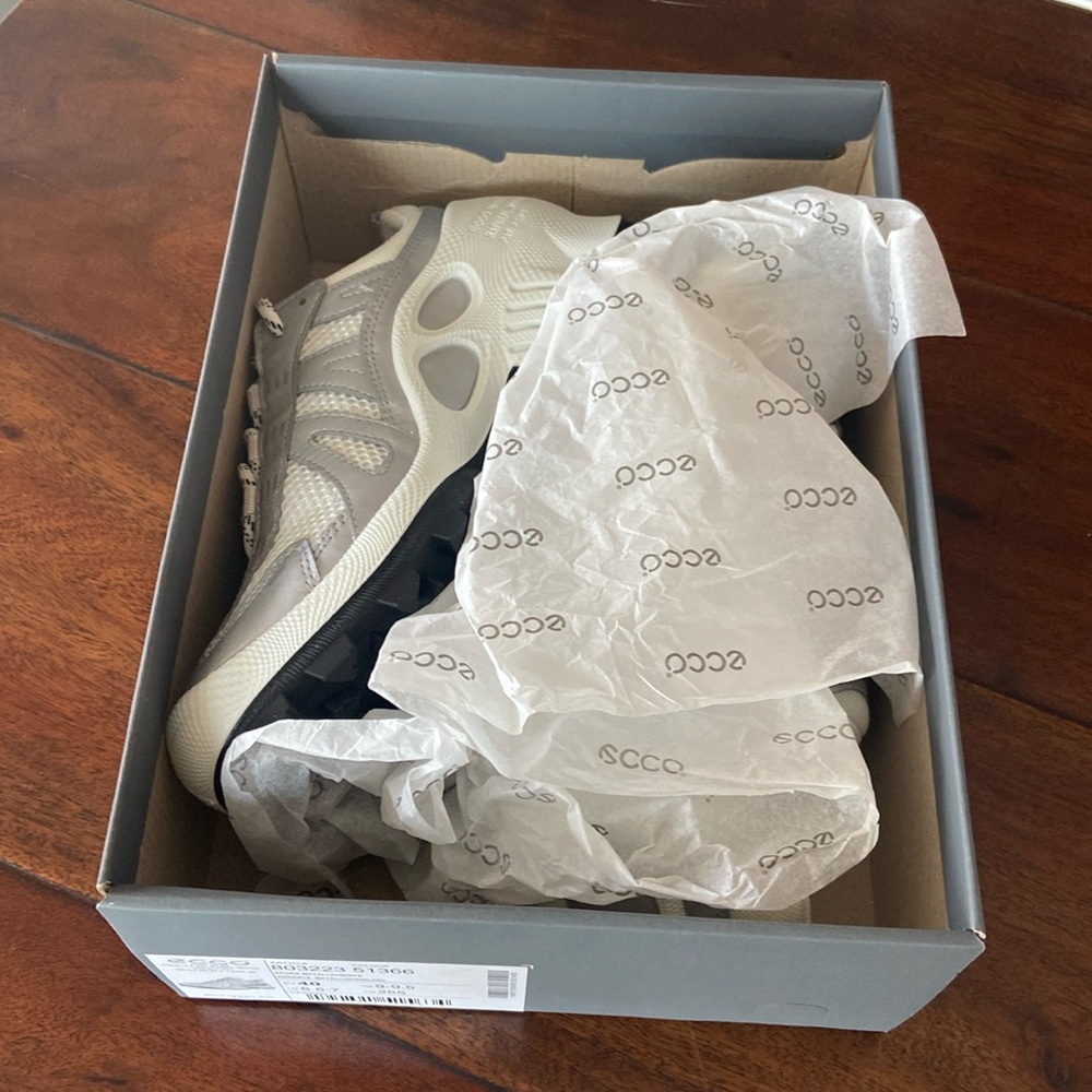 NWT Womens Ecco Biom C-Trail Sneakers 9/9.5 EU 40